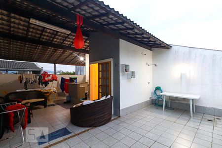 Casa à venda com 236m², 5 quartos e 3 vagasTerraço