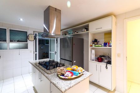 Casa à venda com 236m², 5 quartos e 3 vagasCozinha