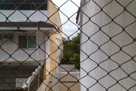 Casa à venda com 236m², 5 quartos e 3 vagasTelas de proteção