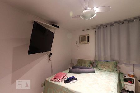 Casa à venda com 236m², 5 quartos e 3 vagasSuíte 2