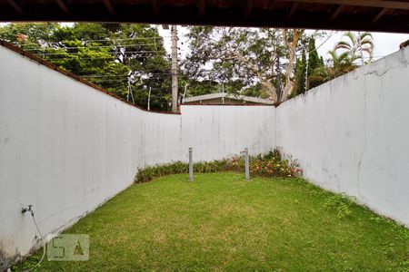 Casa à venda com 430m², 4 quartos e 5 vagas Casa à venda com 430m², 4 quartos e 5 vagasJardim da Sala Intima