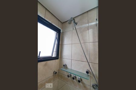 Apartamento à venda com 165m², 4 quartos e 3 vagasBanheiro quarto 4 suíte - chuveiro