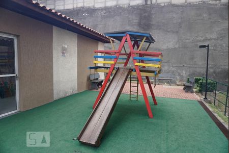 Apartamento à venda com 48m², 2 quartos e 1 vaga Apartamento à venda com 48m², 2 quartos e 1 vagaÁrea Comum - Playground