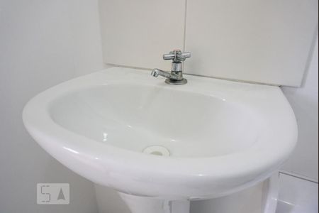 Apartamento à venda com 48m², 2 quartos e 1 vaga Apartamento à venda com 48m², 2 quartos e 1 vagaBanheiro - Torneira