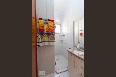 Casa à venda com 154m², 3 quartos e 2 vagasBanheiro social