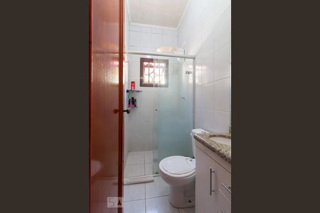 Casa à venda com 154m², 3 quartos e 2 vagasBanheiro quarto 3 suíte
