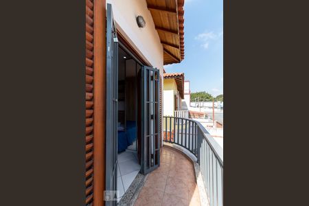 Casa à venda com 154m², 3 quartos e 2 vagasVaranda quarto 3 suíte