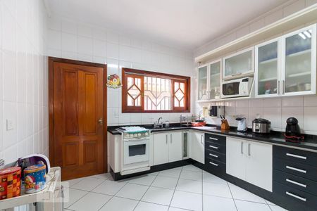Casa à venda com 154m², 3 quartos e 2 vagasCozinha