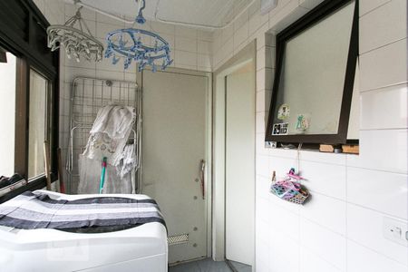 Apartamento à venda com 84m², 3 quartos e 1 vagaÁrea de Serviço