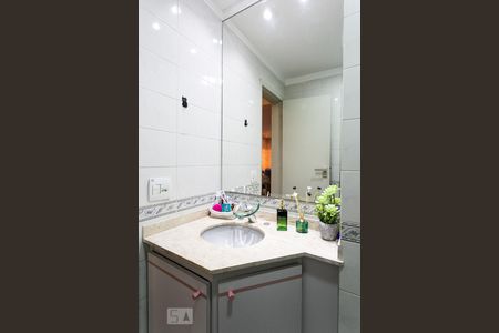 Apartamento à venda com 84m², 3 quartos e 1 vagaBanheiro Social