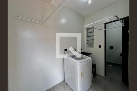 Casa à venda com 140m², 2 quartos e 2 vagas Casa à venda com 140m², 2 quartos e 2 vagasÁrea de Serviço