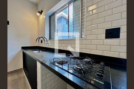 Casa à venda com 140m², 2 quartos e 2 vagas Casa à venda com 140m², 2 quartos e 2 vagasCozinha