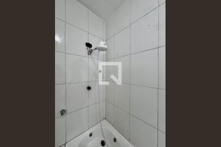 Casa à venda com 140m², 2 quartos e 2 vagas Casa à venda com 140m², 2 quartos e 2 vagasBanheiro