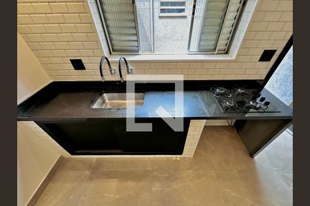 Casa à venda com 140m², 2 quartos e 2 vagas Casa à venda com 140m², 2 quartos e 2 vagasCozinha