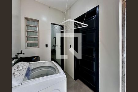 Casa à venda com 140m², 2 quartos e 2 vagas Casa à venda com 140m², 2 quartos e 2 vagasÁrea de Serviço