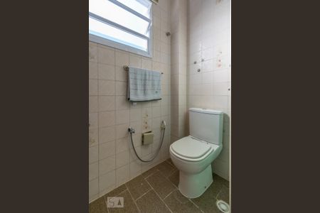 Apartamento à venda com 200m², 3 quartos e 3 vagasBanheiro 3