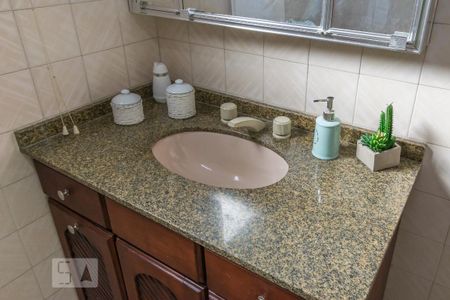 Apartamento à venda com 200m², 3 quartos e 3 vagasBanheiro 1