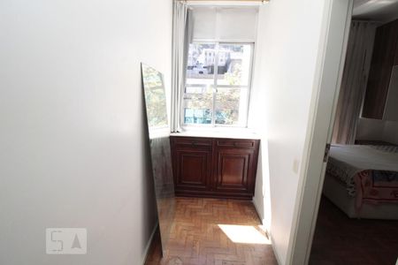Sala de apartamento para alugar com 1 quarto, 57m² em Copacabana, Rio de Janeiro