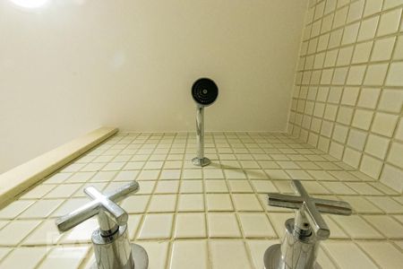 Apartamento para alugar com 43m², 1 quarto e 1 vaga Apartamento para alugar com 43m², 1 quarto e 1 vagaBanheiro