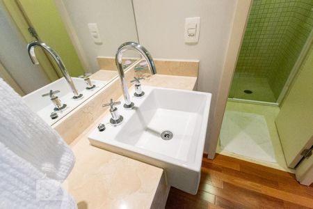 Apartamento para alugar com 43m², 1 quarto e 1 vaga Apartamento para alugar com 43m², 1 quarto e 1 vagaCorredor - Torneira