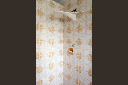 Casa à venda com 272m², 4 quartos e 2 vagasBanheiro de Serviço