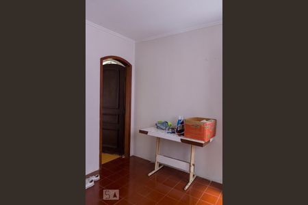 Casa à venda com 272m², 4 quartos e 2 vagasQuarto de Serviço