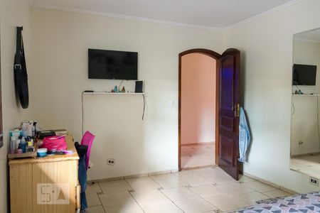 Casa à venda com 272m², 4 quartos e 2 vagasQuarto 4