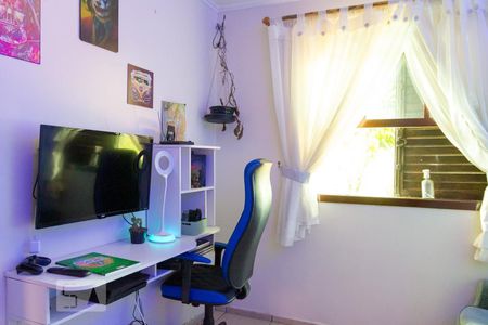 Casa à venda com 272m², 4 quartos e 2 vagasQuarto 3