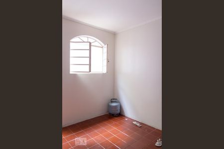 Casa à venda com 272m², 4 quartos e 2 vagasQuarto de Serviço