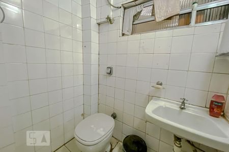 Banheiro de kitnet/studio à venda com 1 quarto, 25m² em Brás, São Paulo