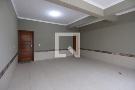 Casa à venda com 210m², 3 quartos e 4 vagas Casa à venda com 210m², 3 quartos e 4 vagasGaragem