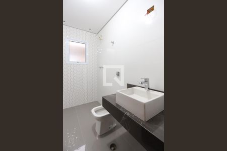 Casa à venda com 210m², 3 quartos e 4 vagas Casa à venda com 210m², 3 quartos e 4 vagasBanheiro da Suíte 1