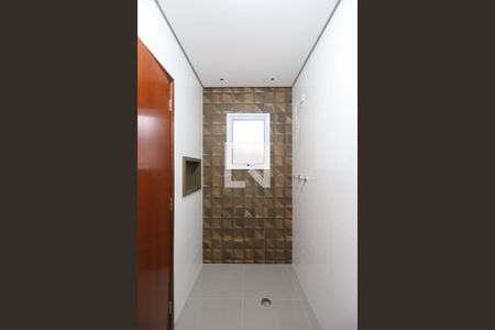 Casa à venda com 210m², 3 quartos e 4 vagas Casa à venda com 210m², 3 quartos e 4 vagasBanheiro da Suíte 2