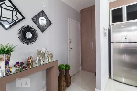 Sala de apartamento para alugar com 2 quartos, 74m² em Umuarama, Osasco