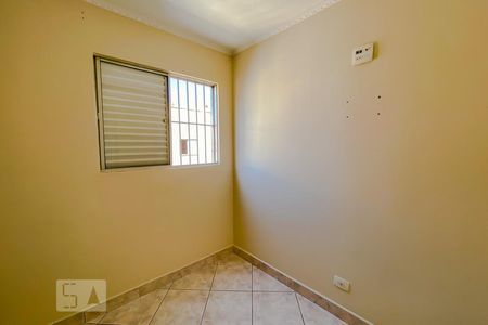 Quarto 2 de apartamento para alugar com 2 quartos, 56m² em Vila Alpina, São Paulo