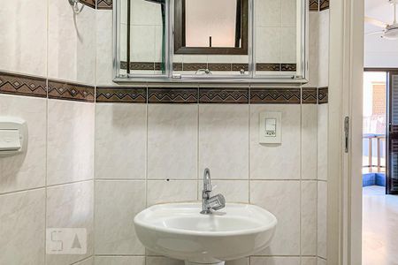 Apartamento para alugar com 70m², 3 quartos e 1 vaga Apartamento para alugar com 70m², 3 quartos e 1 vagaBanheiro Social