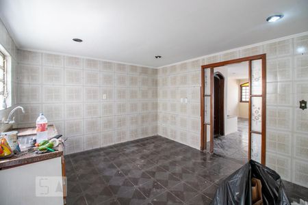 Casa à venda com 151m², 3 quartos e 3 vagasCozinha