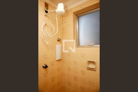 Banheiro de apartamento à venda com 1 quarto, 50m² em Menino Deus, Porto Alegre