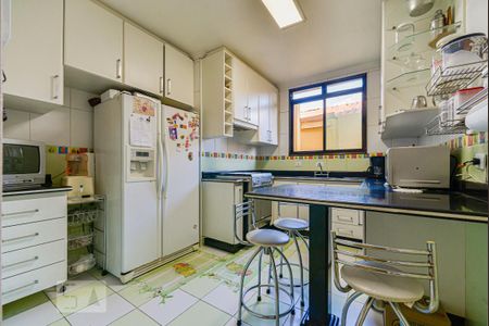 Casa à venda com 400m², 6 quartos e 2 vagasCozinha