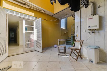 Casa à venda com 400m², 6 quartos e 2 vagasQuintal