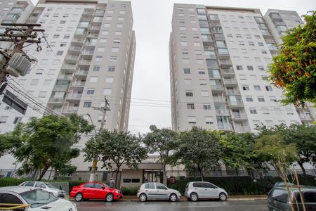 Apartamento à venda com 59m², 3 quartos e 1 vaga Apartamento à venda com 59m², 3 quartos e 1 vagaFachada