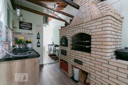 Casa à venda com 130m², 3 quartos e 3 vagasÁrea de Serviço - Churrasqueira