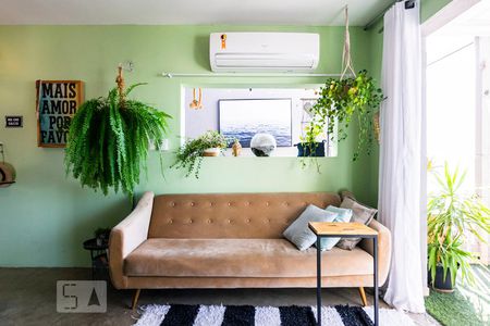 Sala de apartamento à venda com 2 quartos, 70m² em Cambuci, São Paulo