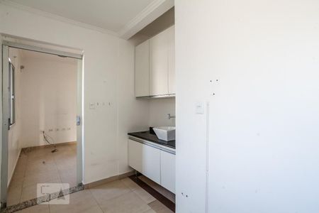 Casa à venda com 220m², 3 quartos e 3 vagasCloset da Suíte