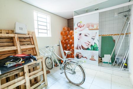 Casa à venda com 220m², 3 quartos e 3 vagasQuarto de Serviço