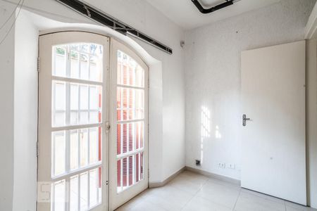 Casa à venda com 220m², 3 quartos e 3 vagasQuarto 2