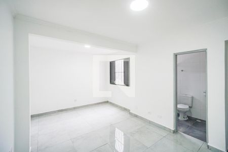 Suíte 01 de casa para alugar com 2 quartos, 100m² em Vila Gomes Cardim, São Paulo