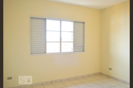 Casa à venda com 220m², 4 quartos e 3 vagasQuarto 2