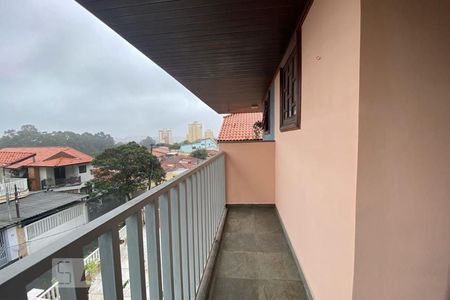 Casa à venda com 143m², 4 quartos e 3 vagasSuíte 1