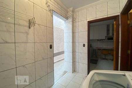 Casa à venda com 143m², 4 quartos e 3 vagasÁrea de Serviço